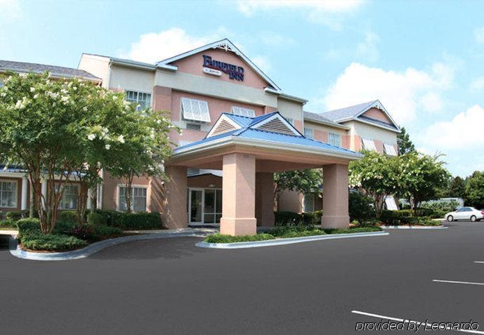 Fairfield Inn & Suites Hilton Head Island בלאפטון מראה חיצוני תמונה