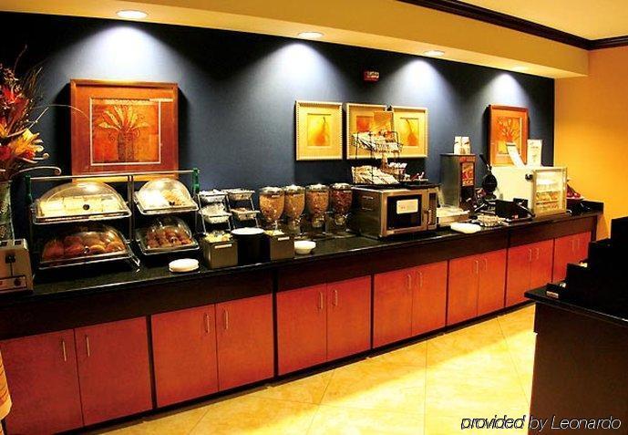 Fairfield Inn & Suites Hilton Head Island בלאפטון מסעדה תמונה
