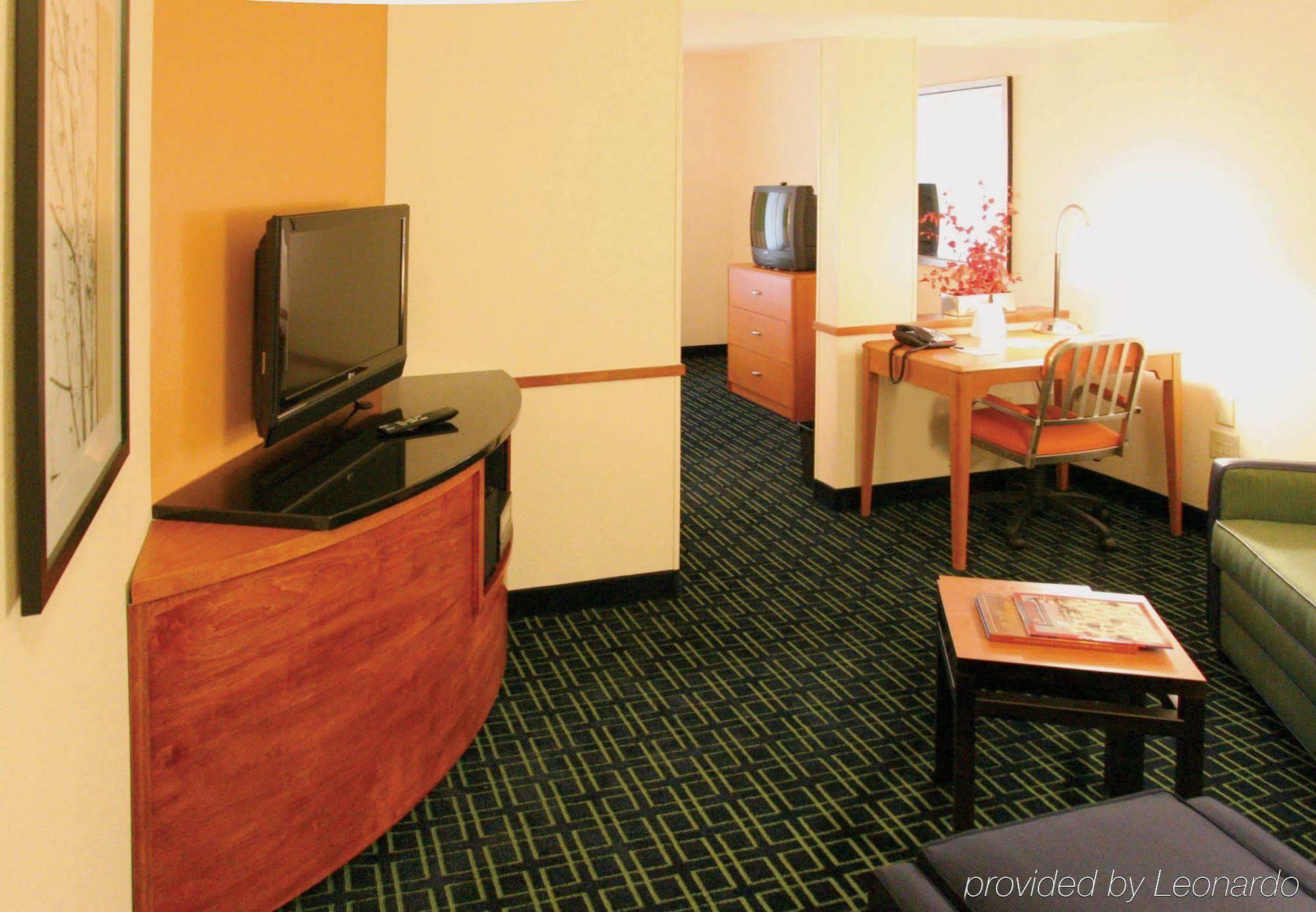 Fairfield Inn & Suites Hilton Head Island בלאפטון חדר תמונה